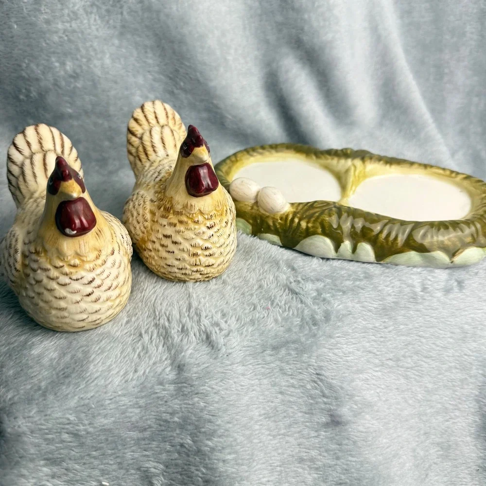 Vintage Ceramic Chicken Salt and Pepper Shakers Set with Nest Base Tray